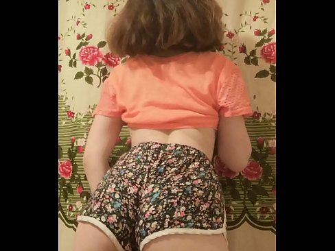 ❤️ Кӯдаки ҷавони Санобар рахи кӯтоҳи худро дар камера ❤❌ Порнои мақъад дар мо ❌️